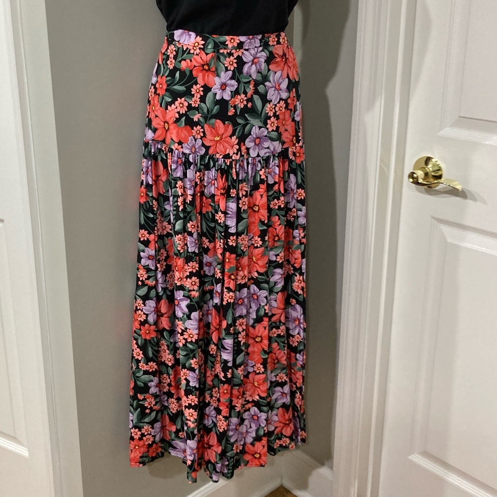NWOT Anthropologie Midi Skirt